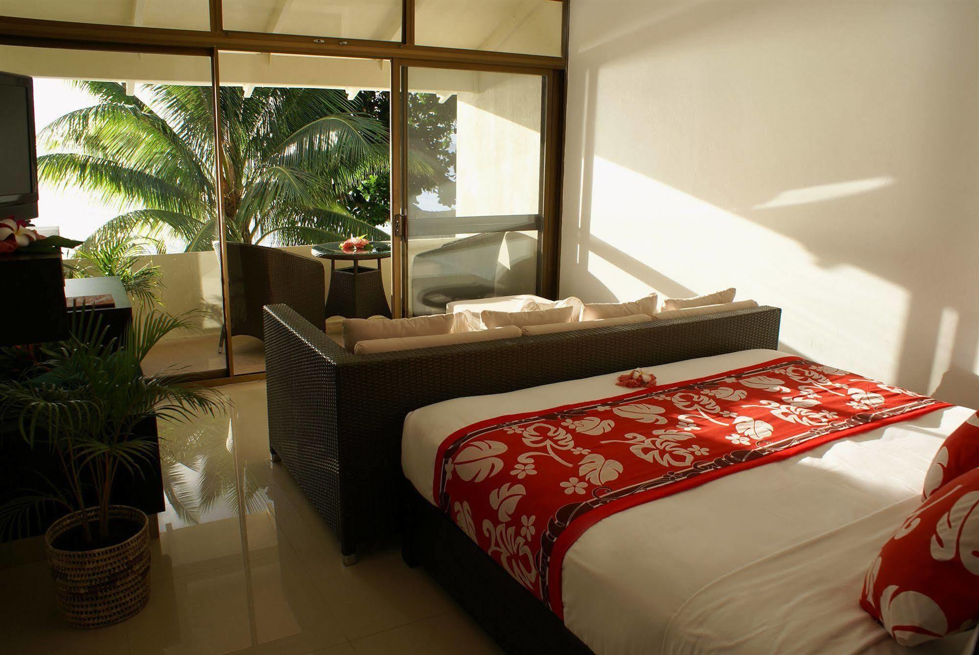 Garden Island Resort Waiyevo Bagian luar foto