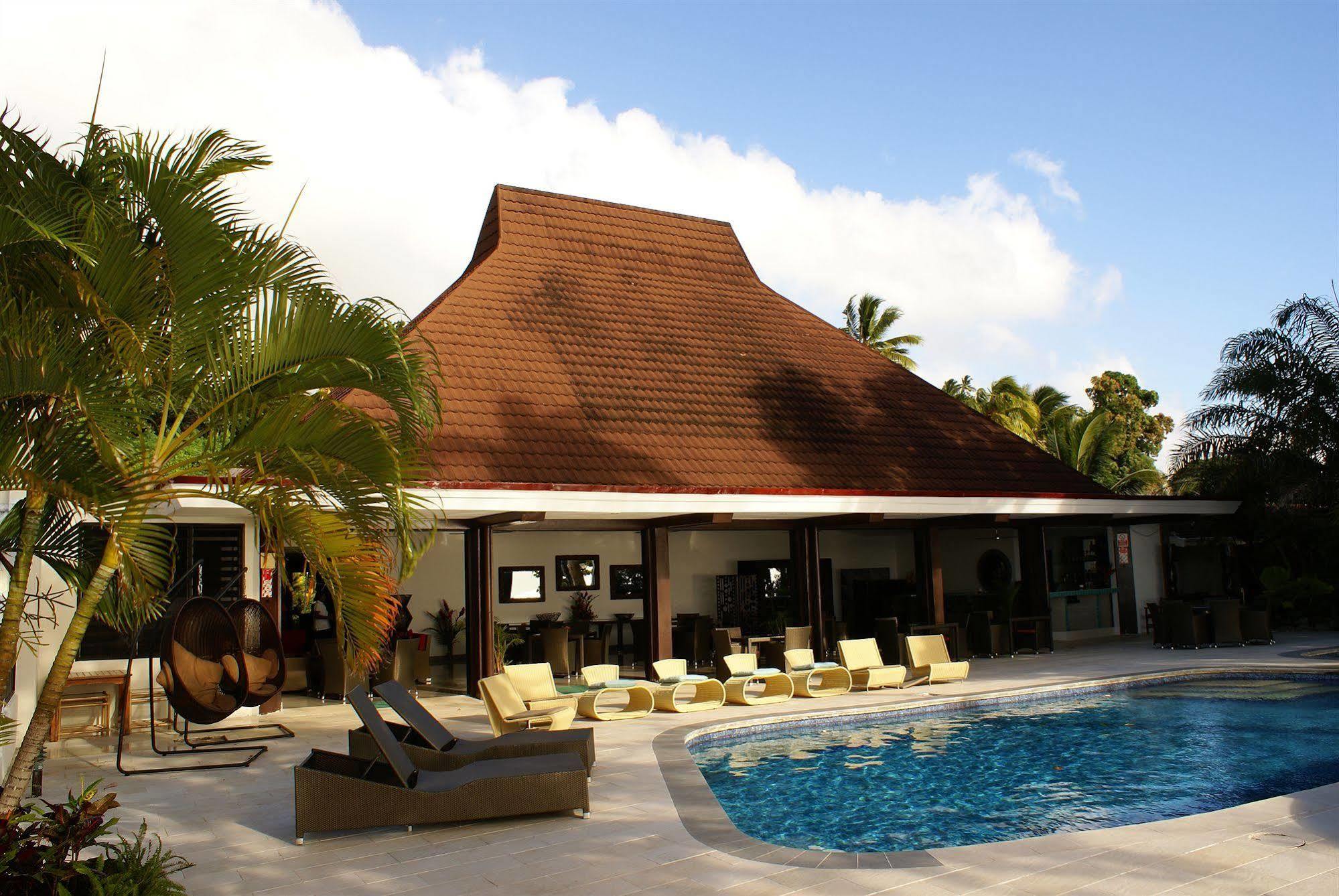 Garden Island Resort Waiyevo Bagian luar foto