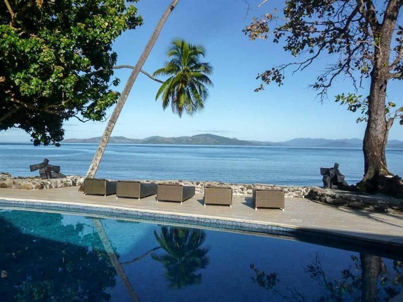 Garden Island Resort Waiyevo Bagian luar foto